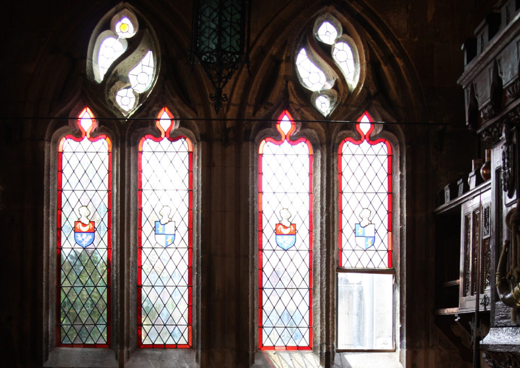 vitraux de la salle gothique